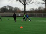 Training Schouwen-Duiveland Selectie Onder 13 & 14 op sportpark 'Het Springer' van vrijdag 30 december 2022 (37/98)